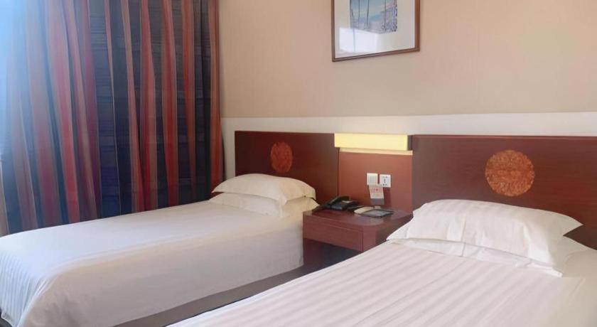 Jinjiang Inn Shanghai North Bund Yangpu Bridge Branch Bagian luar foto