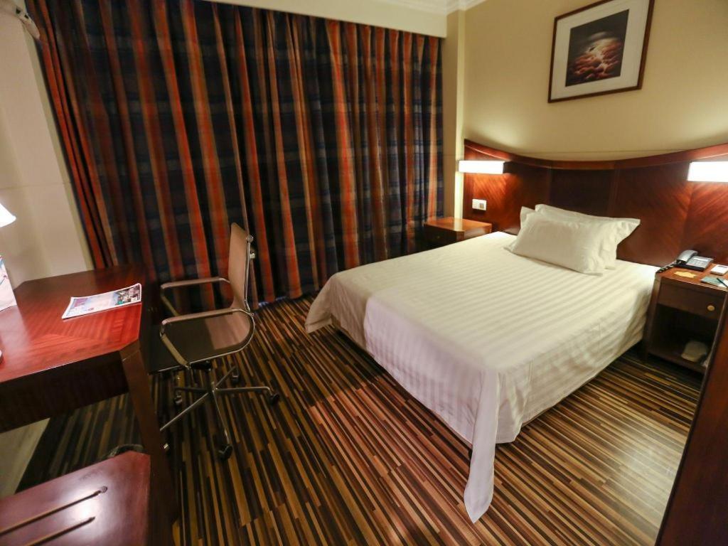 Jinjiang Inn Shanghai North Bund Yangpu Bridge Branch Bagian luar foto